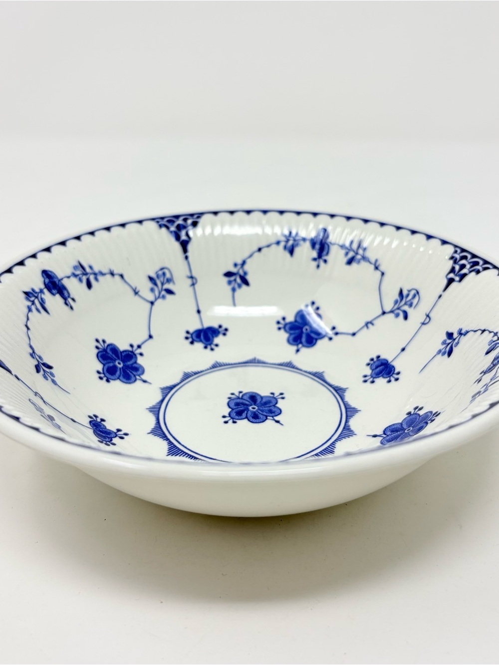 Johnson Bros. Blue White Earthenware Soup Cereal Bowl Fluted Edges England 6.5”